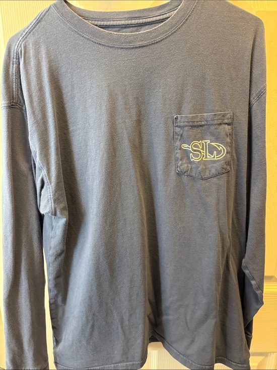 Southern Lure Other - SL Logo Long-Sleeve Pocket Tee in Navy